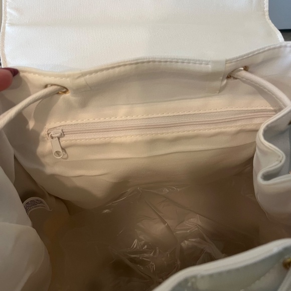 Minnie Mouse Backpack - Picture 7 of 8